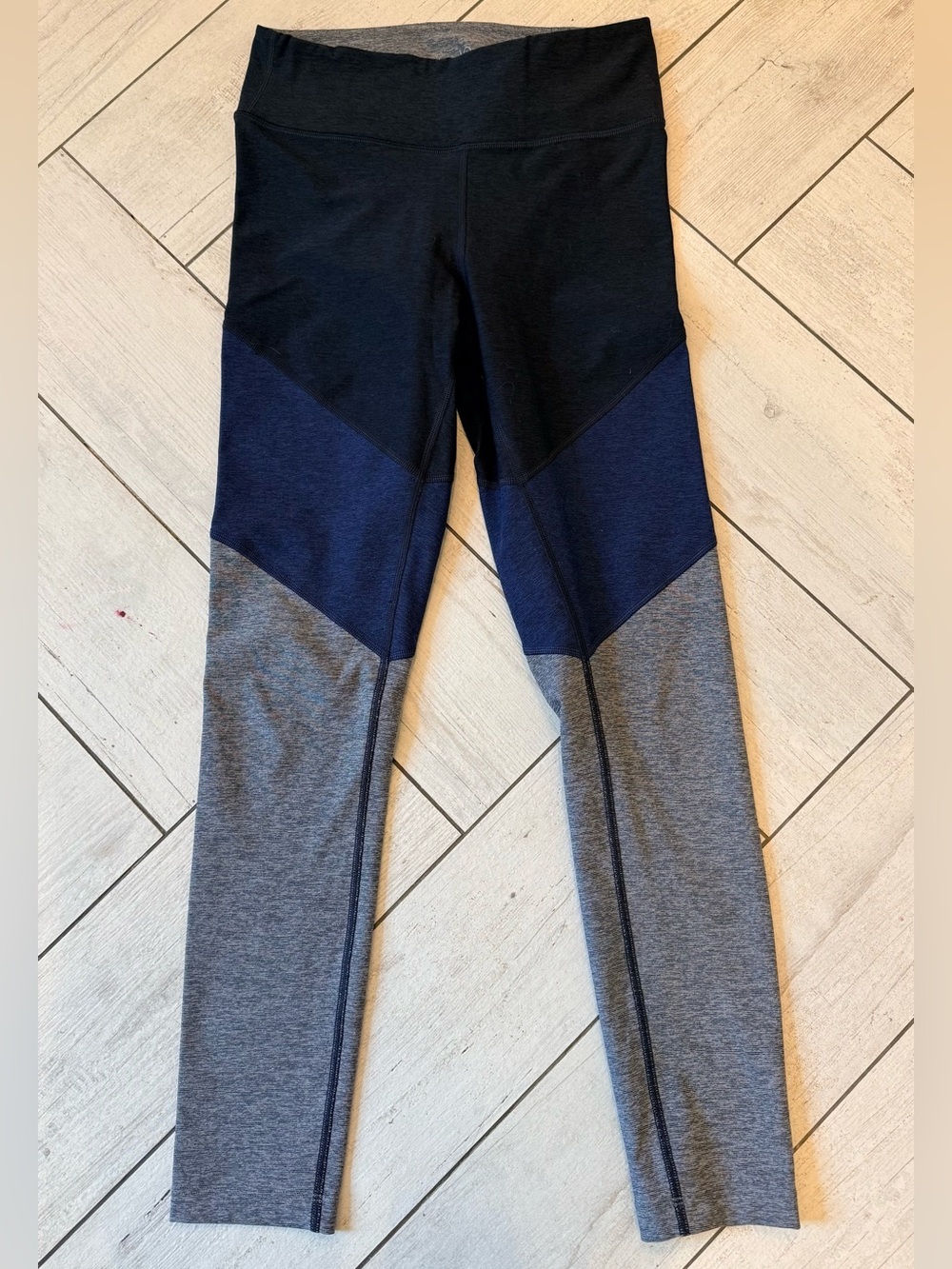 Outdoor Voices 7/8 Compression Leggings Small Heathered Charcoal 25” Activewear